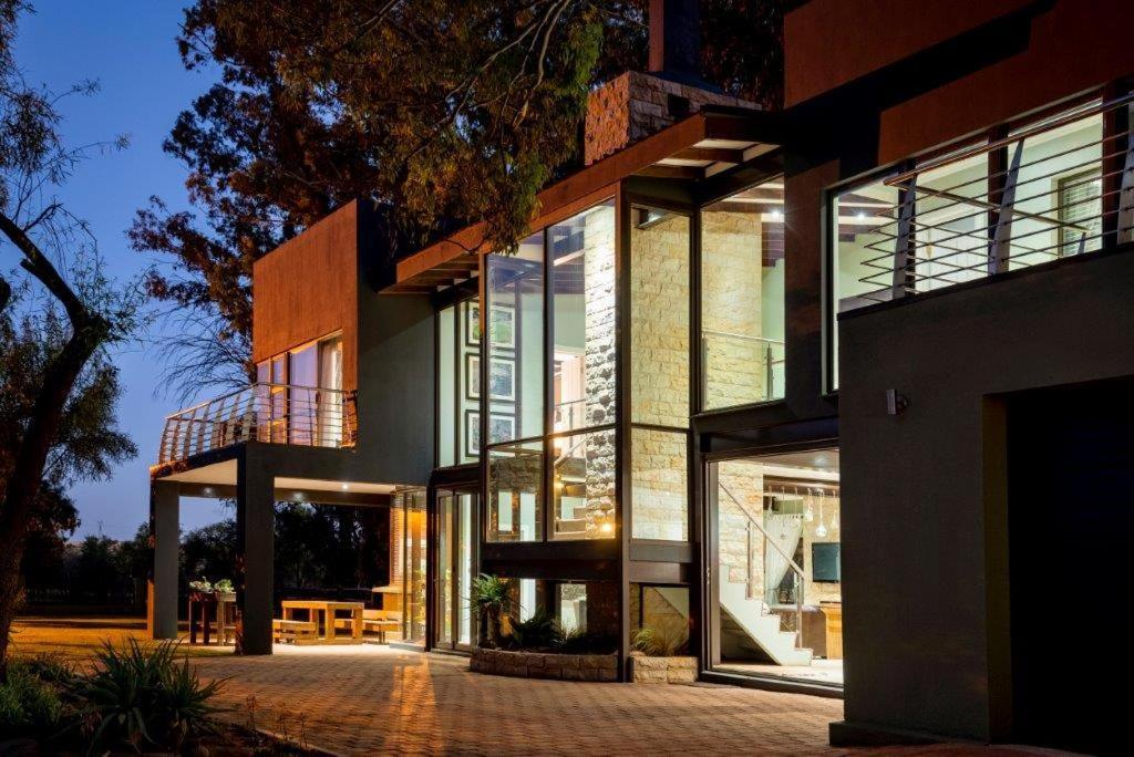 Middelwater Farm Hotel บลูมฟอนเทน ภายนอก รูปภาพ